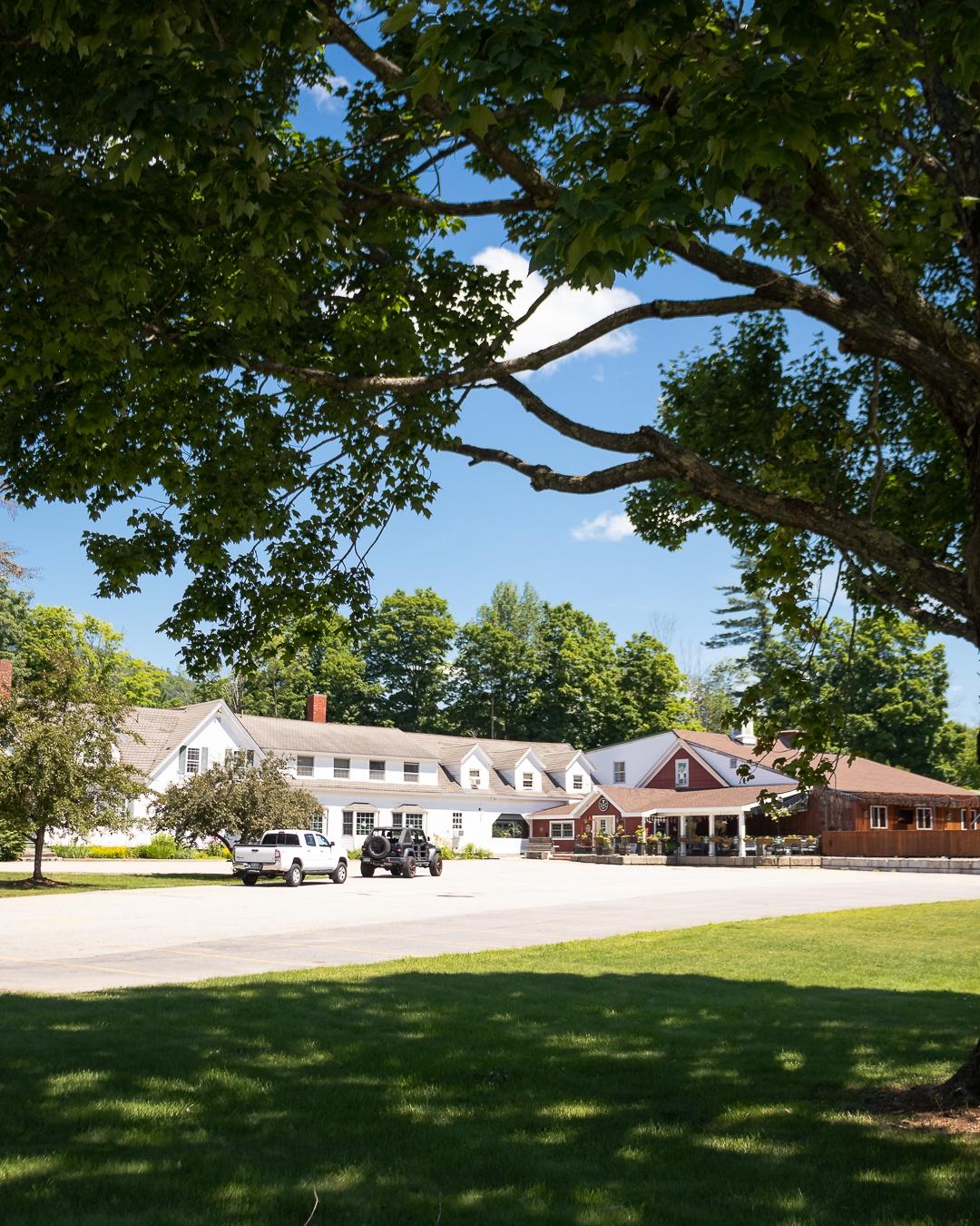 Office And Tarvern Outside 1